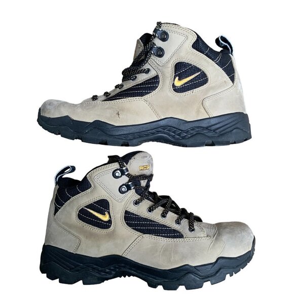 VINTAGE 2003 Nike ACG Boots Size 9 Traverse Brown - Picture 2 of 15